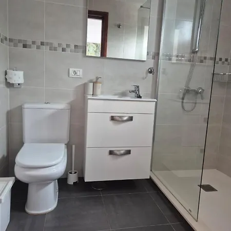 Villa Detached With Stunning Mountain And Sea Views, 14m Pool & Sunken Hot Tub Puerto del Carmen