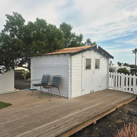 Detached With Stunning Mountain And Sea Views, 14m Pool & Sunken Hot Tub